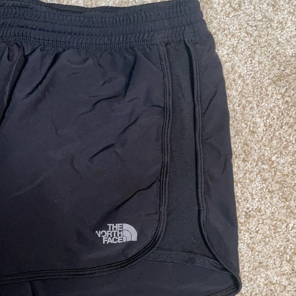 North Face black running shorts - Picture 2 of 3